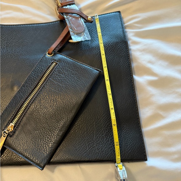 Tabatha Bag Pleather Tote With Many Individual Compartments Black and Brown NWT - Picture 7 of 9